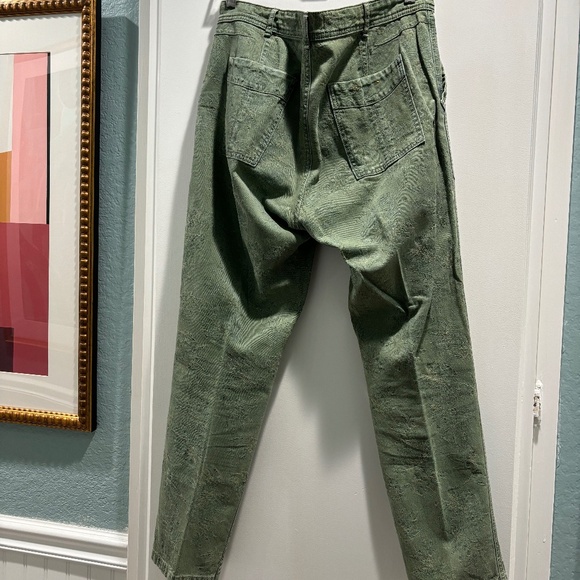 Anthropologie Green Cropped Pants - Picture 6 of 12